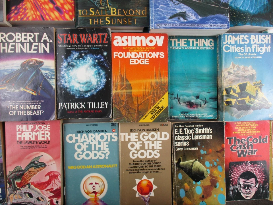 Science Fiction Novels Large Selection Combine Postage Complete Your Collection - Image 1 of 4