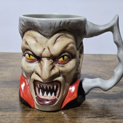 Taza de café de cerámica vintage SAWELY horror cara de vampiro novedad Foto 1 de 4