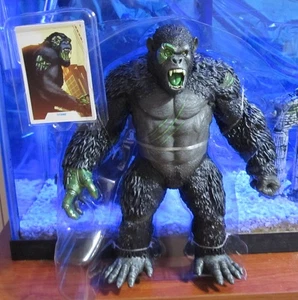 DC Multiverse 2025 GIANT GORILLA TITANO FIGURE Loose 7" McFarlane rom Flash Set - Picture 1 of 2