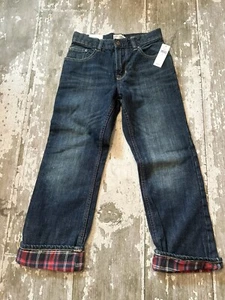 NWT Gap Kids Straight Fit Red Plaid Lined Christmas Boys 8 New - Picture 1 of 5