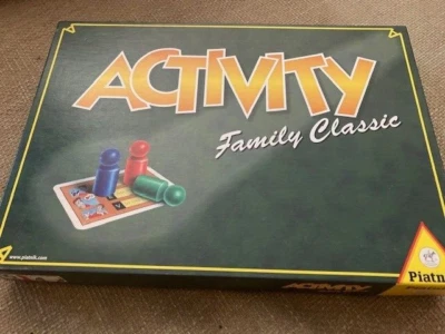 Activity Family Classic Piatnik 2000 komplett, in bestem Zustand - Bild 1 von 2
