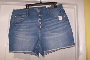 NWT Time and Tru High Rise Bermuda Shorts Button Fly Relaxed Fit Pockets Size 20 - Picture 1 of 4