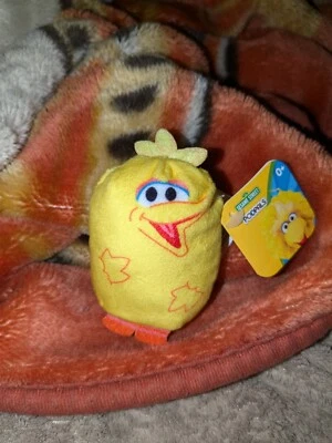 Peluche de colección Big Bird amarillo de 3" pulgadas Sesame Street Pod Pals juguete suave para niños Foto 1 de 3