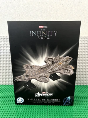 Marvel Studios Infinity Saga Avengers S.H.I.E.L.D. Helicarrier 3D Puzzle 220 Pcs - Image 1 of 4
