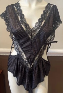 Vintage Stroke of Midnight Black Lace V-Neck Teddy Romper Lingerie Sexy Size Med - Picture 1 of 12
