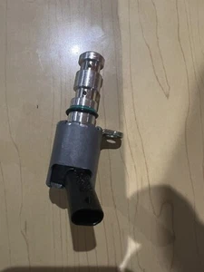 Original OE Ford 1.0 EcoBoost Zylinderblockmagnet 2018 - Neu aus altem Lagerbestand Fiesta/Fokus - Bild 1 von 4