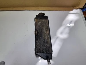 Yamaha YZ400F 1998 1999 Radiator Left Cap Side Black YZF 400 - Picture 1 of 6