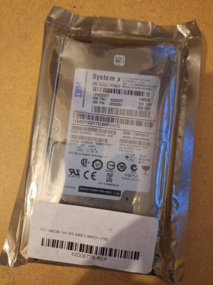 IBM 42D0681 42D0678 146GB 15K 6G SFF HS 2.5'' Hard Drive HDD - Immagine 1 di 1