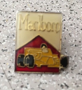 Pin's cigarettes Marlboro Formule 1 - Imagen 1 de 1