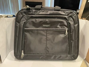 Kensington Simply Portable SP45 - 17" Classic Laptop Case - Picture 1 of 14