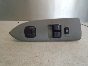 INTERRUPTOR DE VENTANA DELANTERA LADO DEL CONDUCTOR MAZDA PREMACY 2003 OSF - Imagen 1 de 6