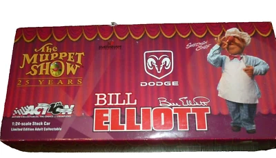 Dodge NASCAR 2002 Bill Elliott 1/24 Muppet Show 25 años chef sueco NUEVO Foto 1 de 2