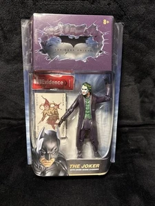 NEW MIB MATTEL THE DARK KNIGHT JOKER WITH CRIME SCENE EVIDENCE ACTION FIGURE - Picture 1 of 11