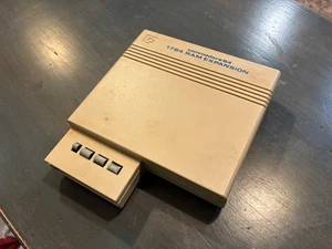 Ancien unité d'extension Ram Commodore 64 1764 FONCTIONNE - Photo 1/5