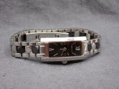 Reloj BCBGMAXAZRIA para mujer con batería nueva - ¡Funciona muy bien! Foto 1 de 4