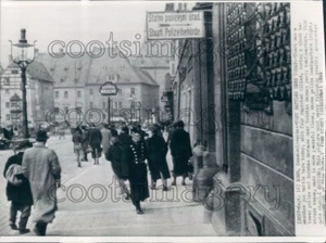Straßenszene 1938 30er Jahre Eger Tschechoslowakei Pressefoto - Bild 1 von 2