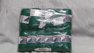 Patons Totem 8ply 50g 12 balls Green - Picture 1 of 2