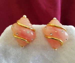 Kenneth Jay Lane Coral Shell Clip Earrings KJL Statement Beachy - Picture 1 of 4