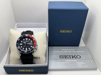 Todo Original BONITO Reloj Automático de Buceo Seiko SKX009K1 200m Correa de Goma Foto 1 de 4