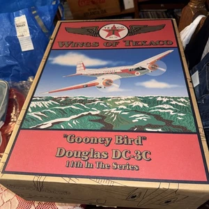 Wings of Texaco Gooney Bird Douglas DC3C 11th Series Die Cast Metal White Plane - Picture 1 of 5