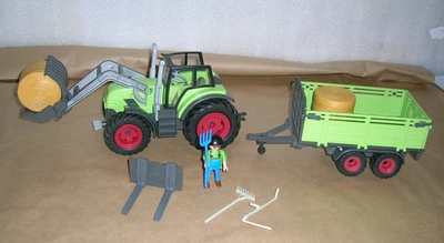 LOT FIGURINE ACCESSOIRE PLAYMOBIL PERSONNAGE FERME TRACTEUR AVEC REMORQUE - Photo 1/4