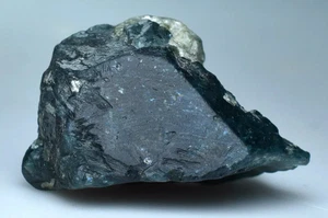 28.70 CT Glorious Natural Dravite Tourmaline Crystal Specimen From Afghanistan - Imagen 1 de 7