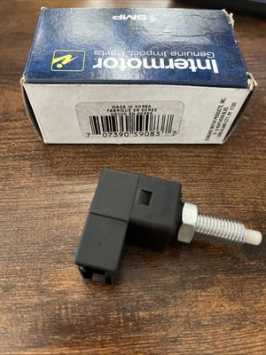 Intermotor SLS-344 Brake Light Switch fits Hyundai Kia - Image 1 of 2