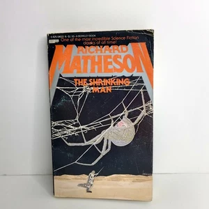 The Shrinking Man by Richard Matheson 1979 MM Paperback Berkley - Foto 1 di 9