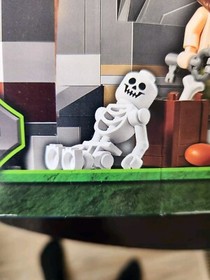 LEGO STAR WARS SKELETON MINIFIGURE  FROM RETIRED RANCOR PIT SET 75005