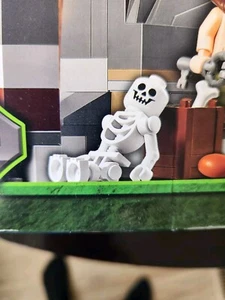 LEGO STAR WARS SKELETON MINIFIGURE BRAND NEW FROM RETIRED SEALED RANCOR PIT SET - Picture 1 of 3