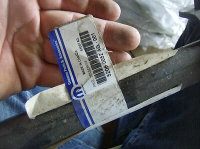 GENUINO MOPAR 52060052AG ESLABÓN CENTRAL TIE ROD WRANGLER JEEP Foto 1 de 4