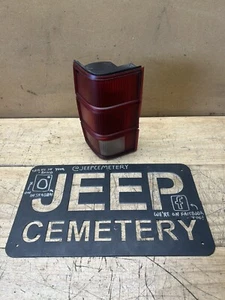 86-92 Jeep Comanche MJ OEM Passenger Side Tail Light (Minor Flaw) - Picture 1 of 8