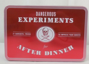 Dangerous Experminents After Dinner Kartenspiel