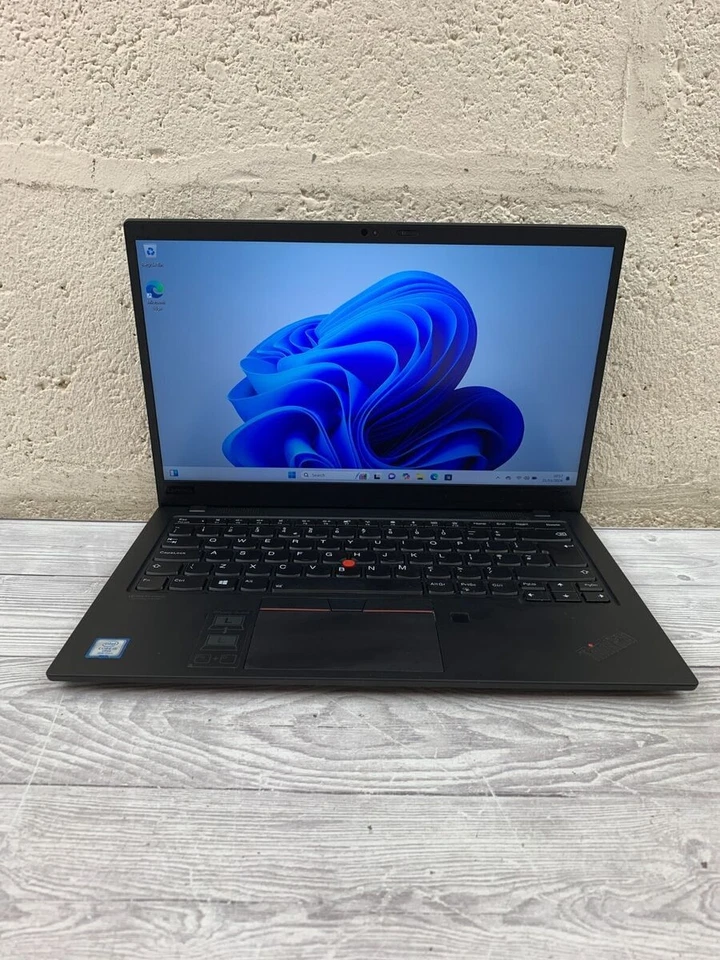 Lenovo ThinkPad X1 Carbon G6 - i7, 8GB RAM, 256GB SSD - Image 1 of 1