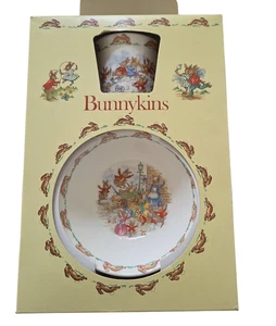 1981 Royal Doulton Bunnykins Kinder 3-teiliges Set Müslischale, Becher & Teller in Box - Bild 1 von 9