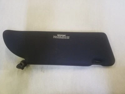 Синий виниловый солнцезащитный козырек водителя с зеркалом | 1986-1991 Mercedes Benz 430SEL 560SEL - Изображение 1 из 4