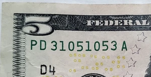Billete de $5 2017A triple repetidor 6 dígitos 105105 con sujetalibros '3s' - PD 31051053 A - Imagen 1 de 3