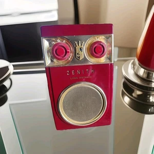 Zenith Royal "500" Deluxe Long Distance Tubeless All Transistor Radio - Picture 1 of 24