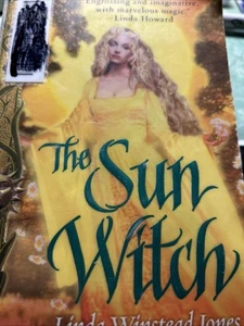 Sun Witch by Linda Winstead Jones (2004, Uk- a Format Paperback) - Bild 1 von 2