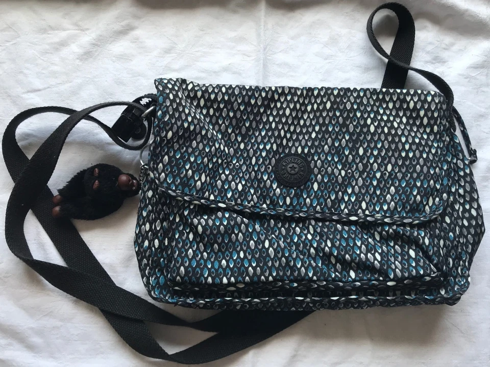 Original Kipling Damen Handtasche mit schwarzem Affen sehr gut erhalten - Bild 1 von 1