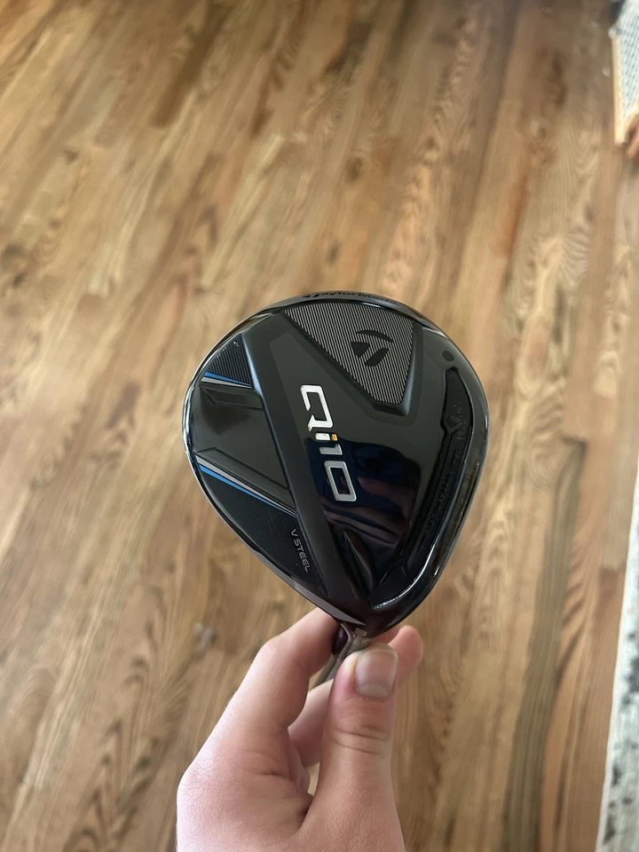 Taylor Made QI10 3 Wood / Blue Fujikura Ventus TR Stiff Shaft / Golf Pride Grip - Image 1 of 4
