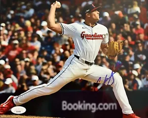 Cade Smith Signed Autographed Cleveland Guardians 8x10 Photo JSA COA - Picture 1 of 2