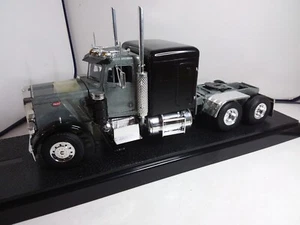 REVELL 1/24 CAMION PETERBILT 359 GRIS MARBRE TRES BON ETAT STRAPPEE BOITE #2 B10 - Imagen 1 de 13