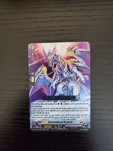 Cardfight Vanguard - Assemblead Dragon - DZ-BT02/028EN RR - Imagen 1 de 2