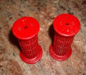 NOS Vintag Old School BMX Bike Grips Hunt-Wilde Red Waffle Junior 3 5/8" 3/4" id - Picture 1 of 2
