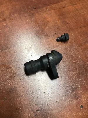 Used OEM Part Deck Wash Nozzle Asy for Craftsman Push LawnMower Model 247.370370 - Image 1 of 4