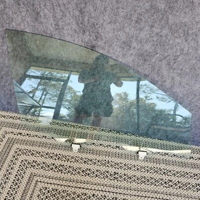 Nissan Rogue Select 2008-2015 puerta delantera derecha del lado del pasajero ventana cristal fabricante de equipos originales* Foto 1 de 4