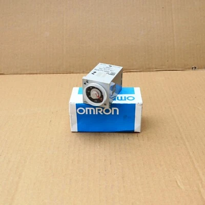 Omron H3BA-N8 Timer - Bild 1 von 4
