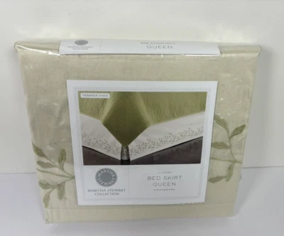 Falda Cama Queen Martha Stewart Veranda Vines Verde Bordada Floral $170 Foto 1 de 4