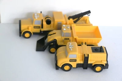 3 BELIEBTE SPIELZEUGE "MAGNET MIX OR MATCH" FAHRZEUGE - Bild 1 von 4